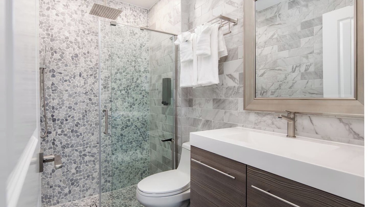 Photo of Bathroom in Central Naples