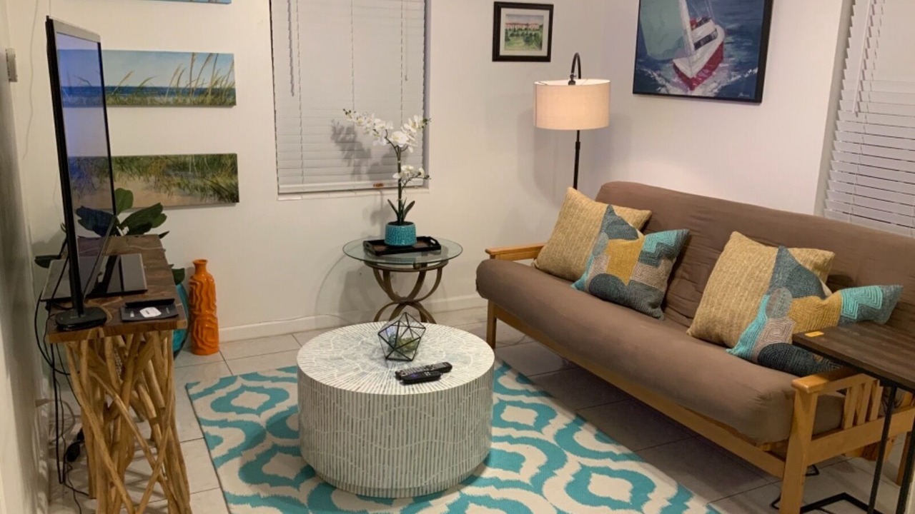 Photo of Livingroom in Juno Ridge