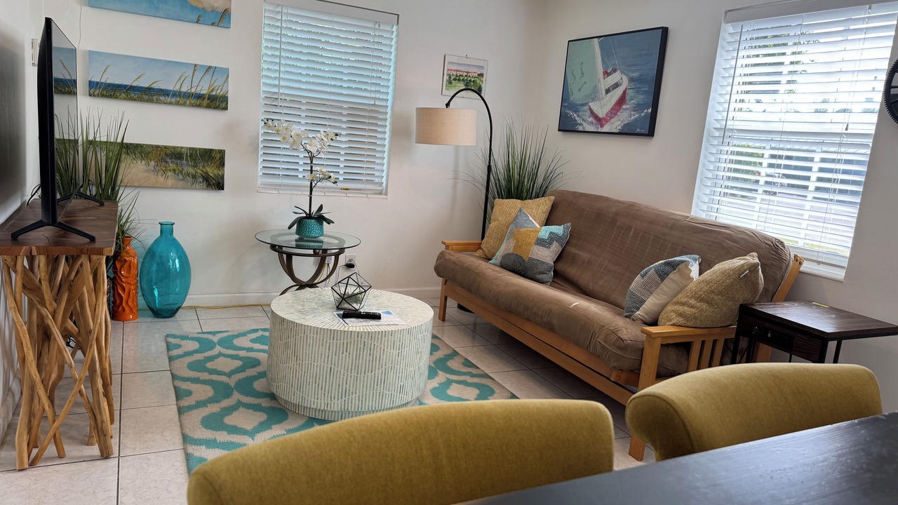 Photo of Livingroom in Juno Ridge