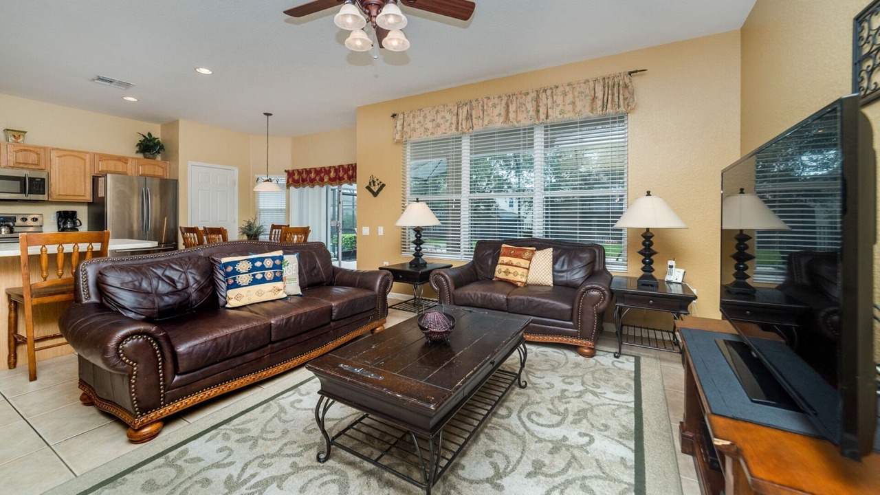 Photo of Livingroom in Windsor Hills
