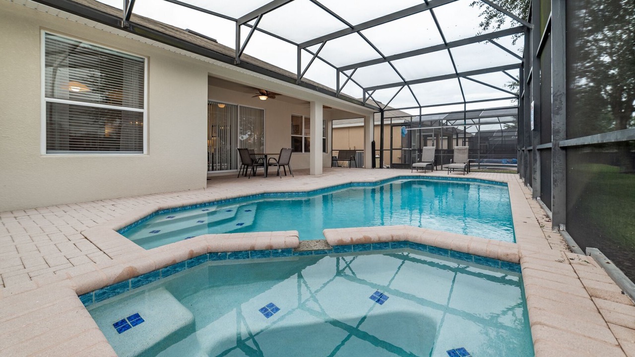 Photo of Outdoor in Windsor Hills