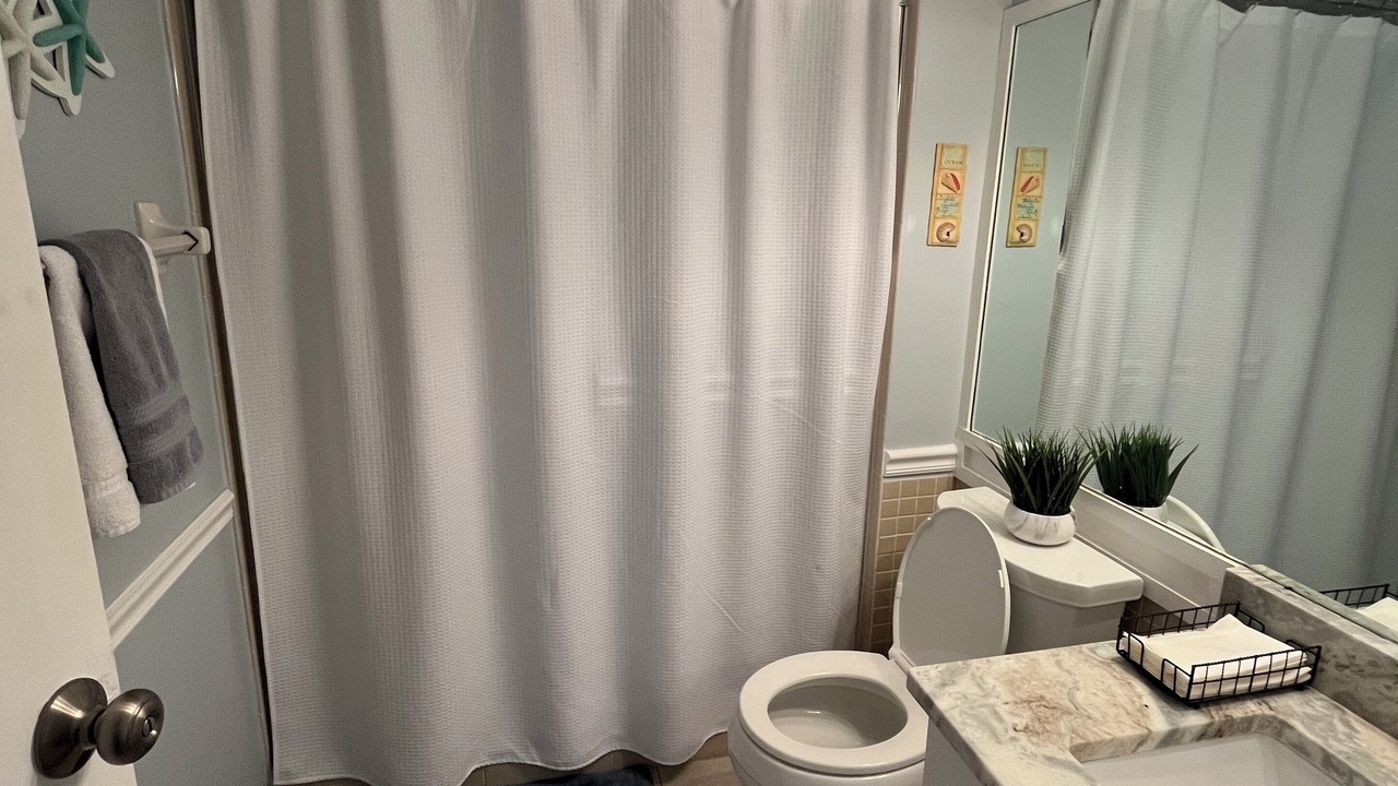 Photo of Bathroom in Hutchinson Island South