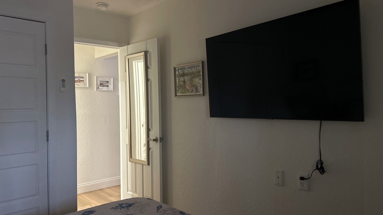 Photo of Bedroom in Holmes Beach