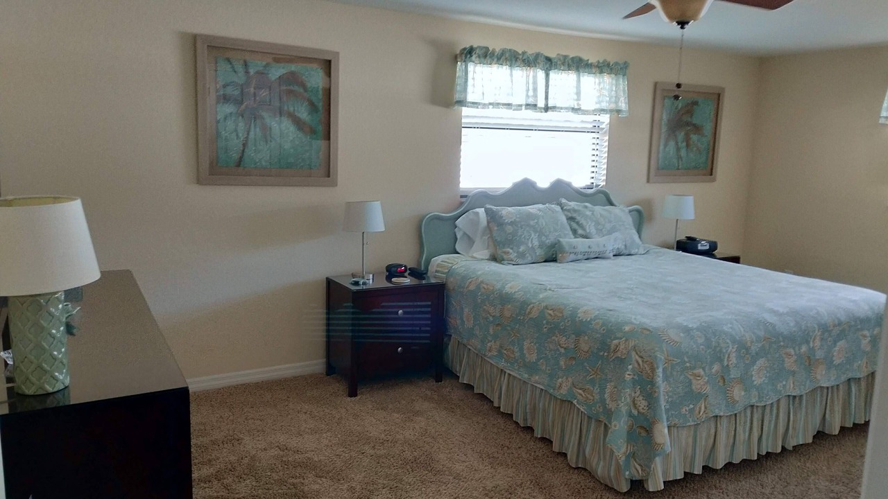 Photo of Bedroom in Laurel