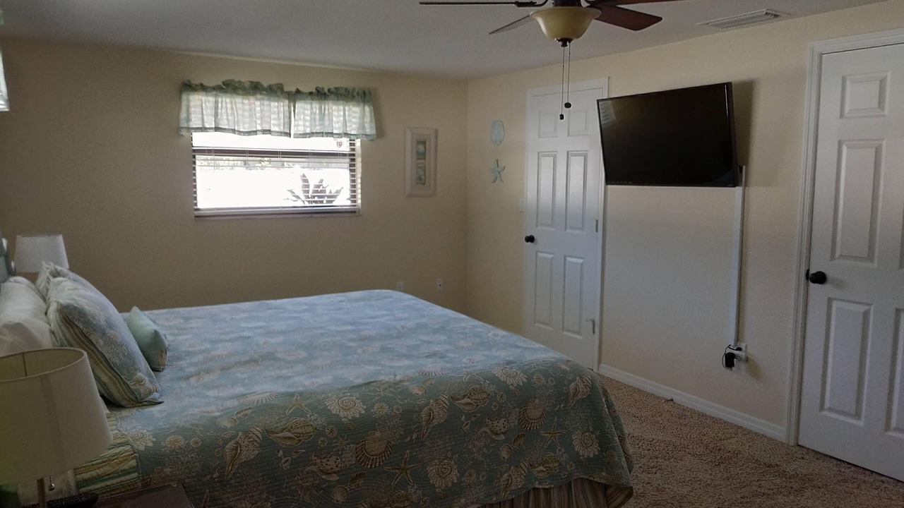 Photo of Bedroom in Laurel