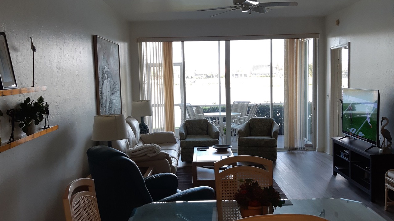 Photo of Livingroom in Bonita Springs
