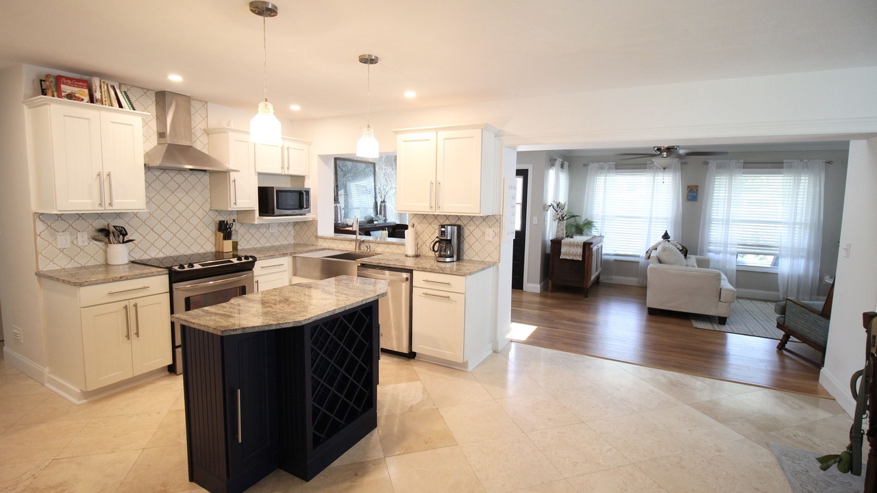 Photo of Kitchen in Riviera Bay
