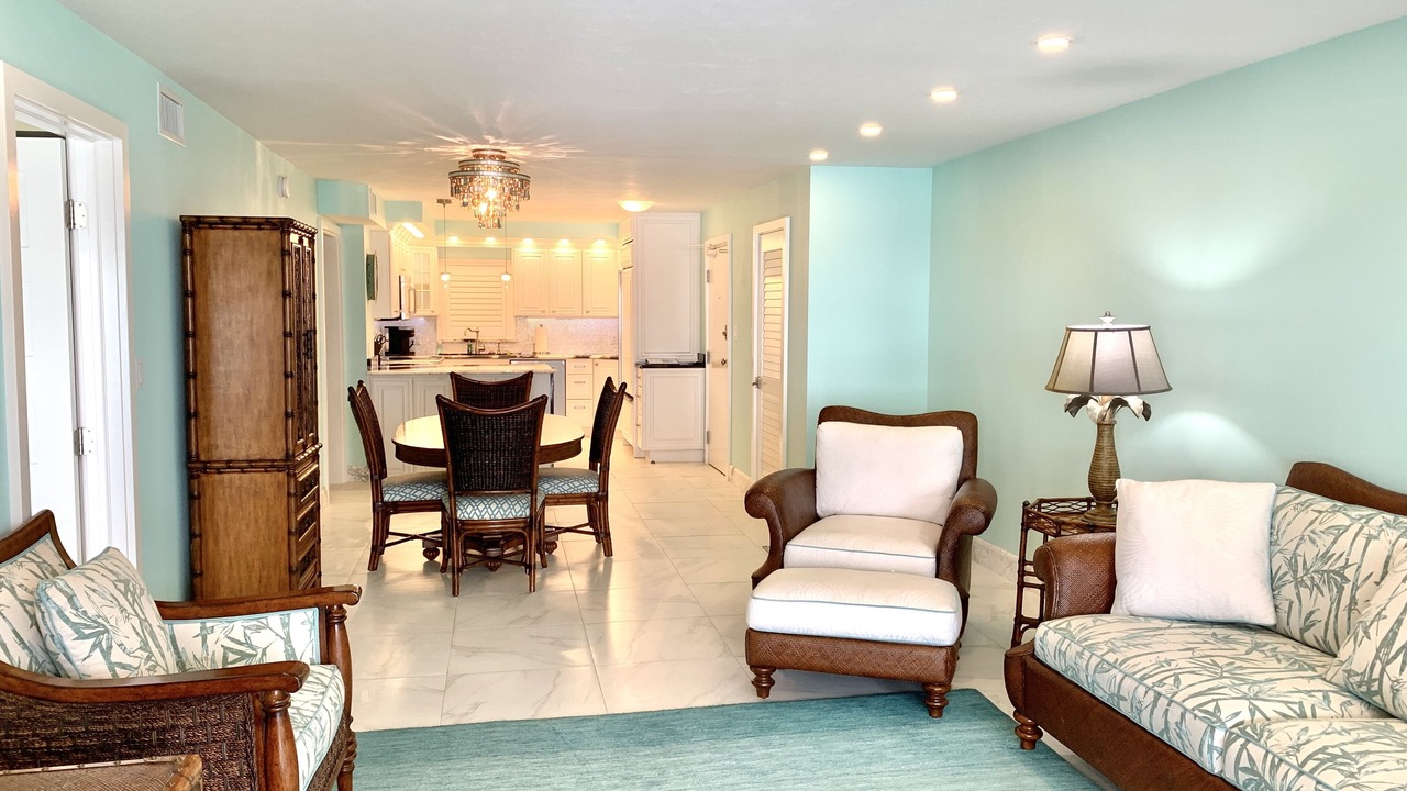 Photo of Livingroom in Fort Myers Beach