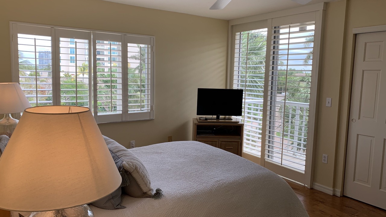 Photo of Bedroom in Park Shore