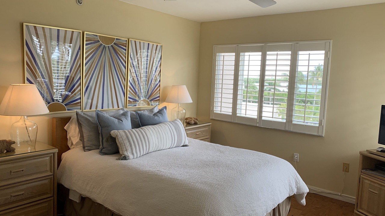 Photo of Bedroom in Park Shore
