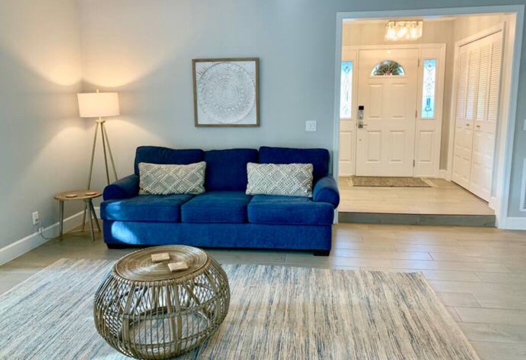 Photo of Livingroom in Jensen Beach