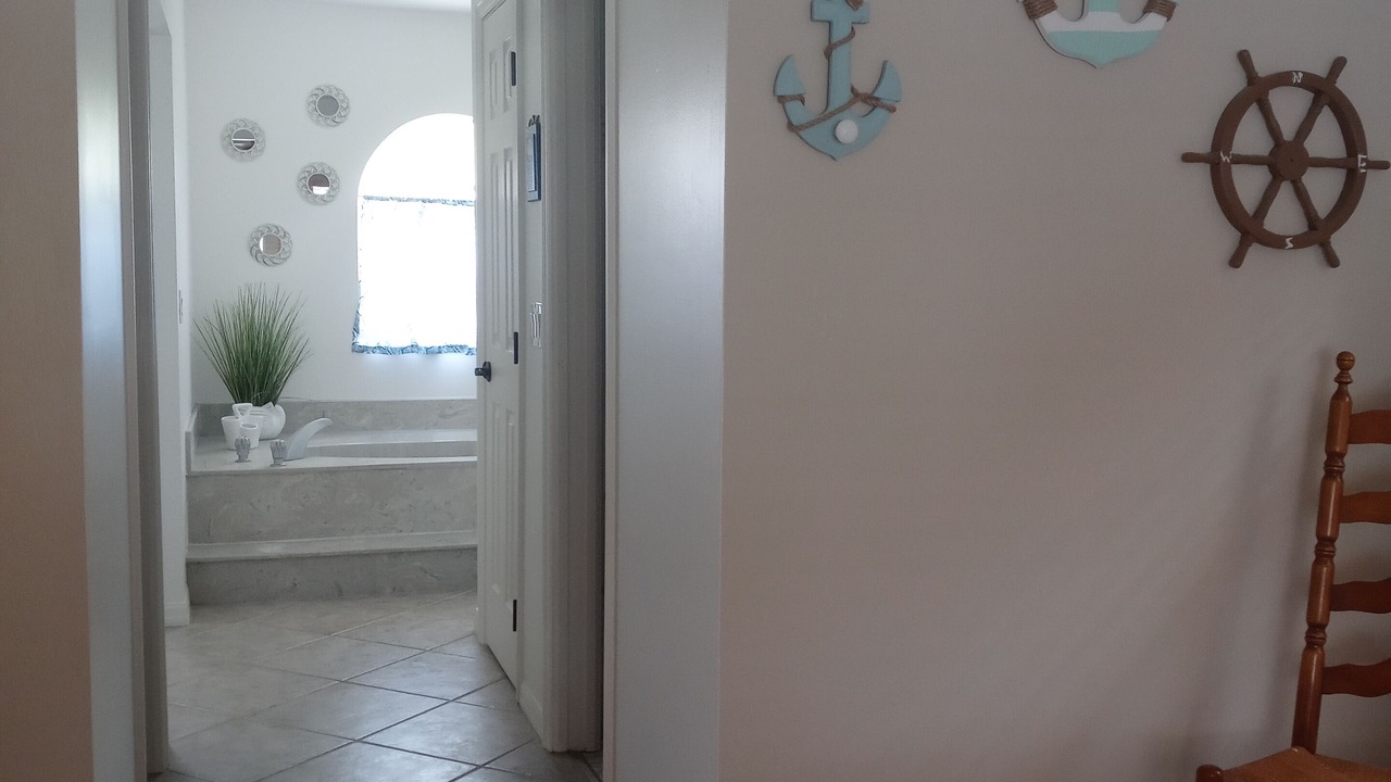 Photo of Bathroom in Joel