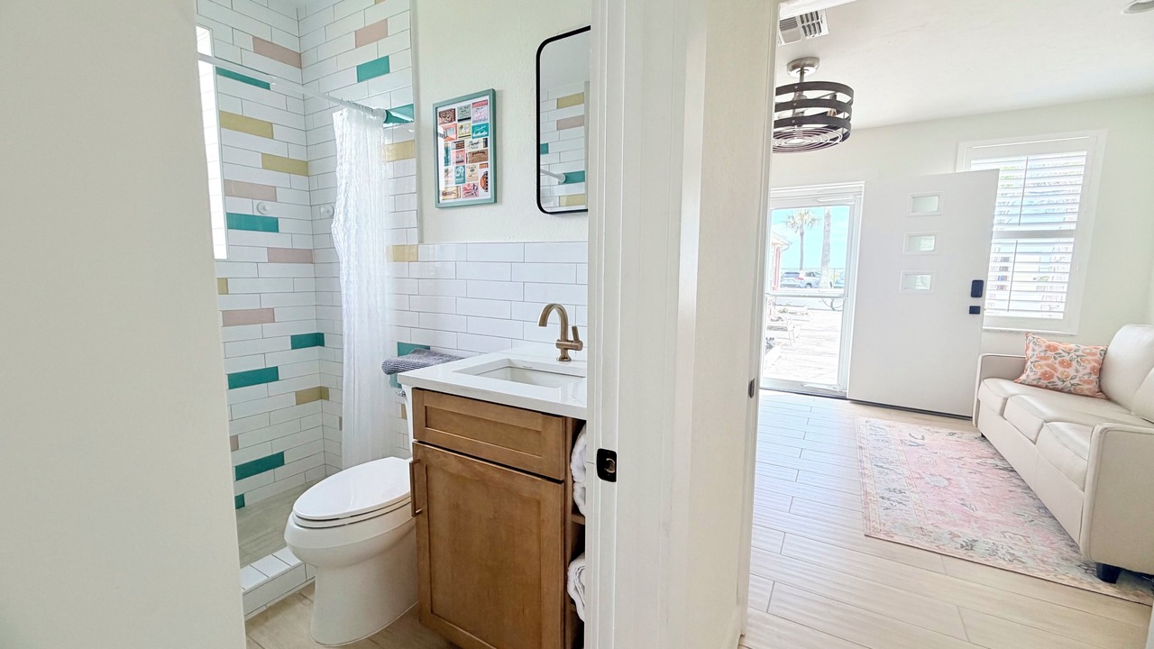 Photo of Bathroom in Golden Beach