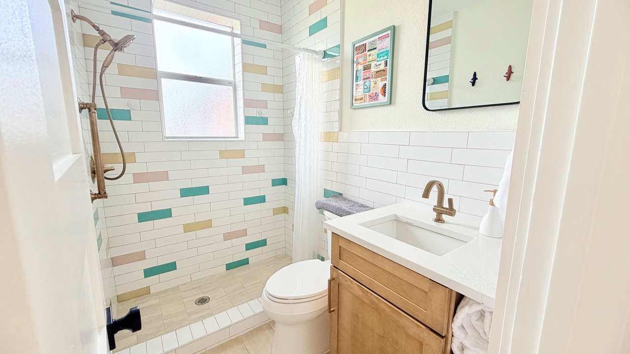 Photo of Bathroom in Golden Beach