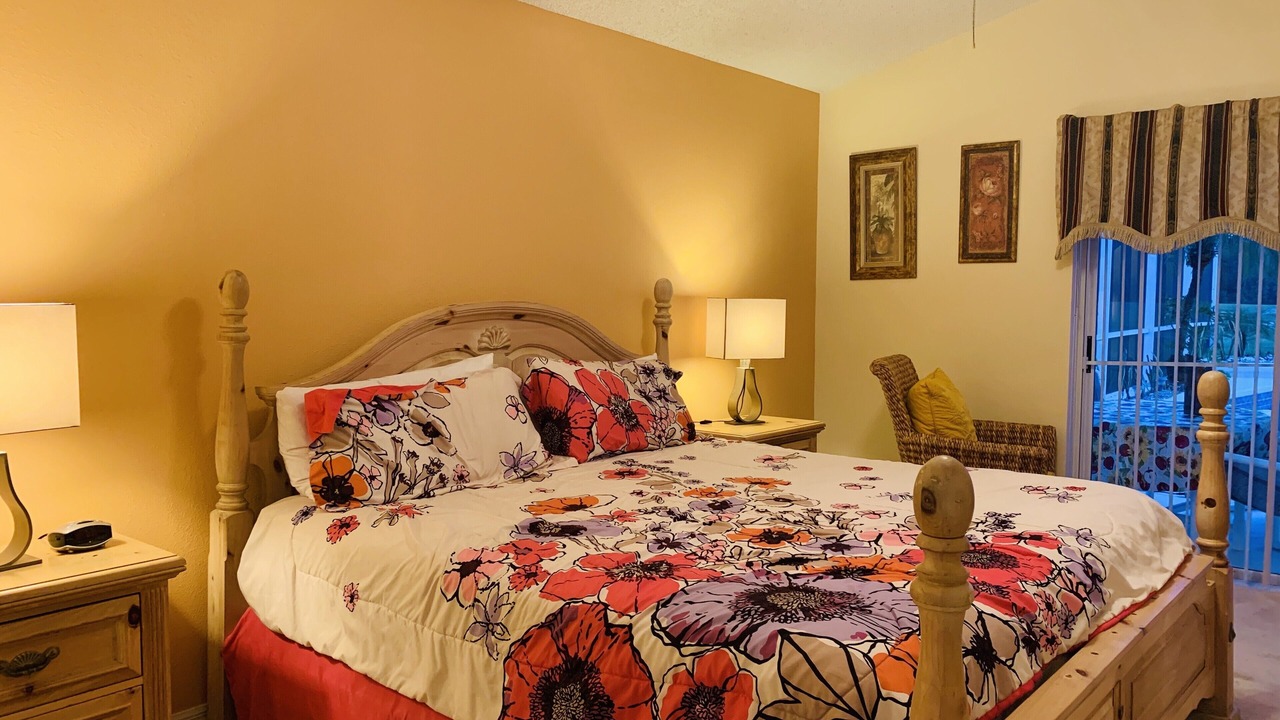 Photo of Bedroom in Lindfields