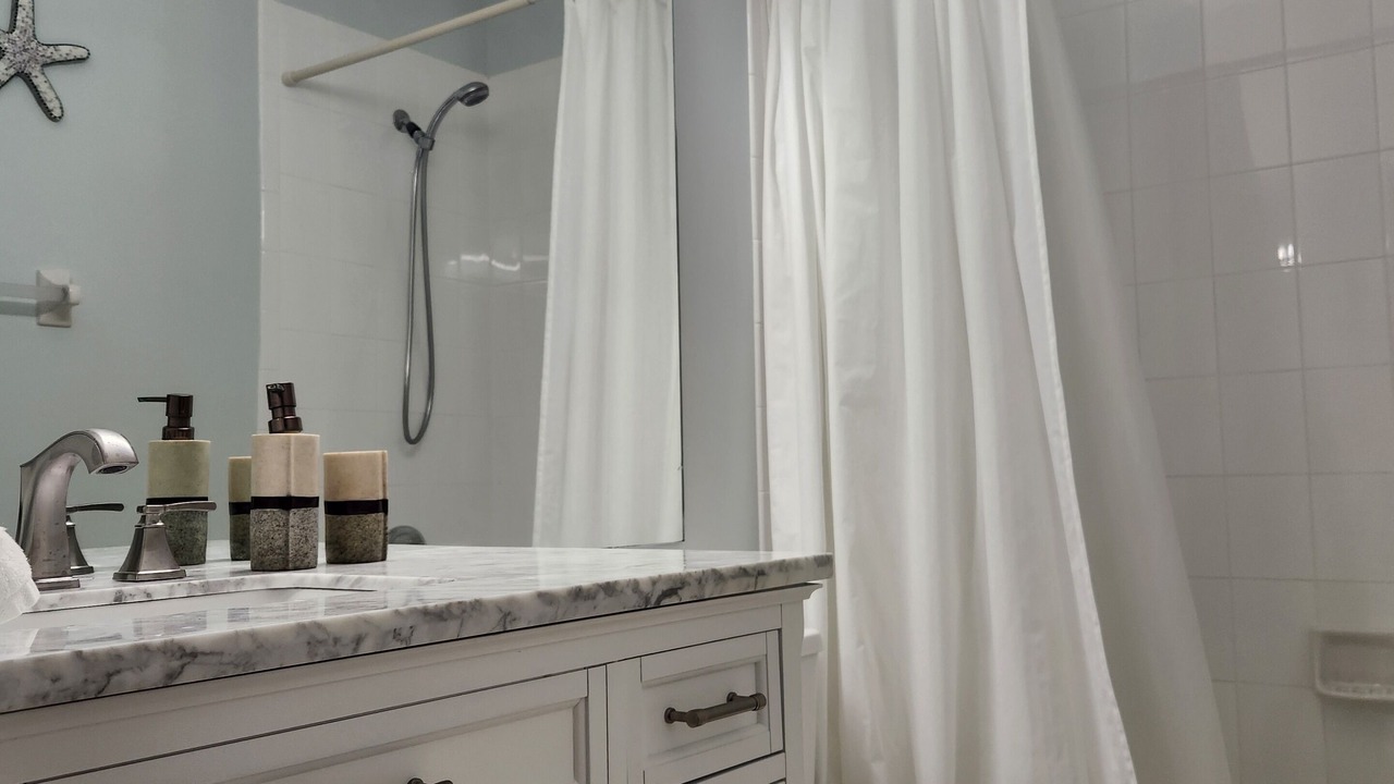 Photo of Bathroom in Naples