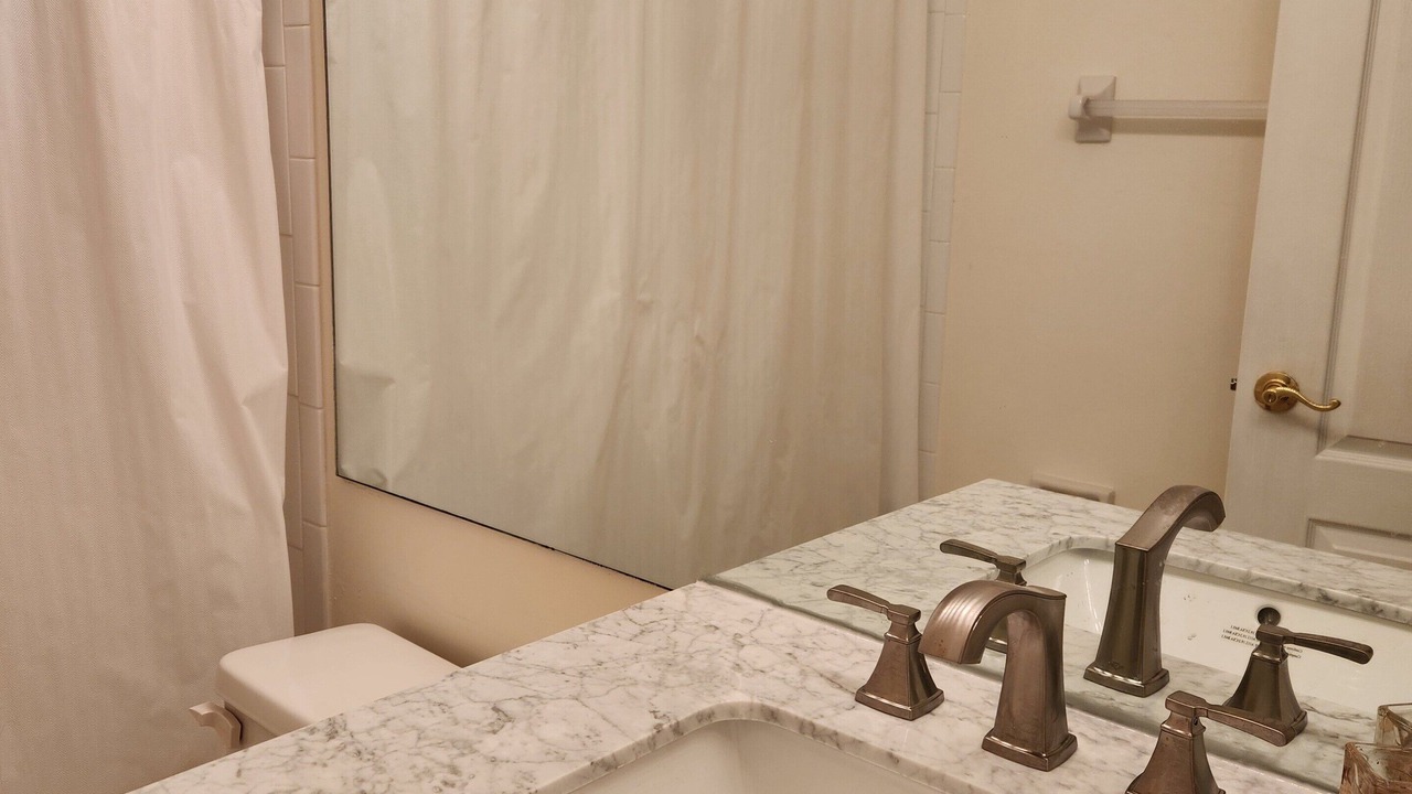 Photo of Bathroom in Naples
