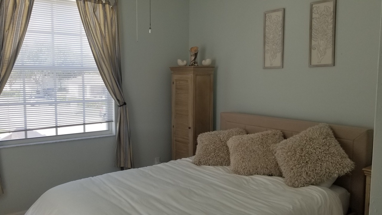 Photo of Bedroom in Naples