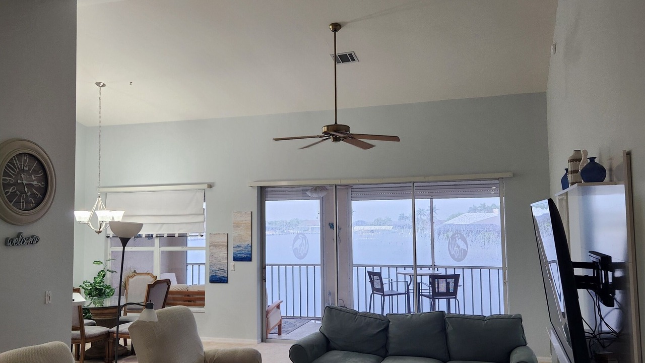 Photo of Livingroom in Naples