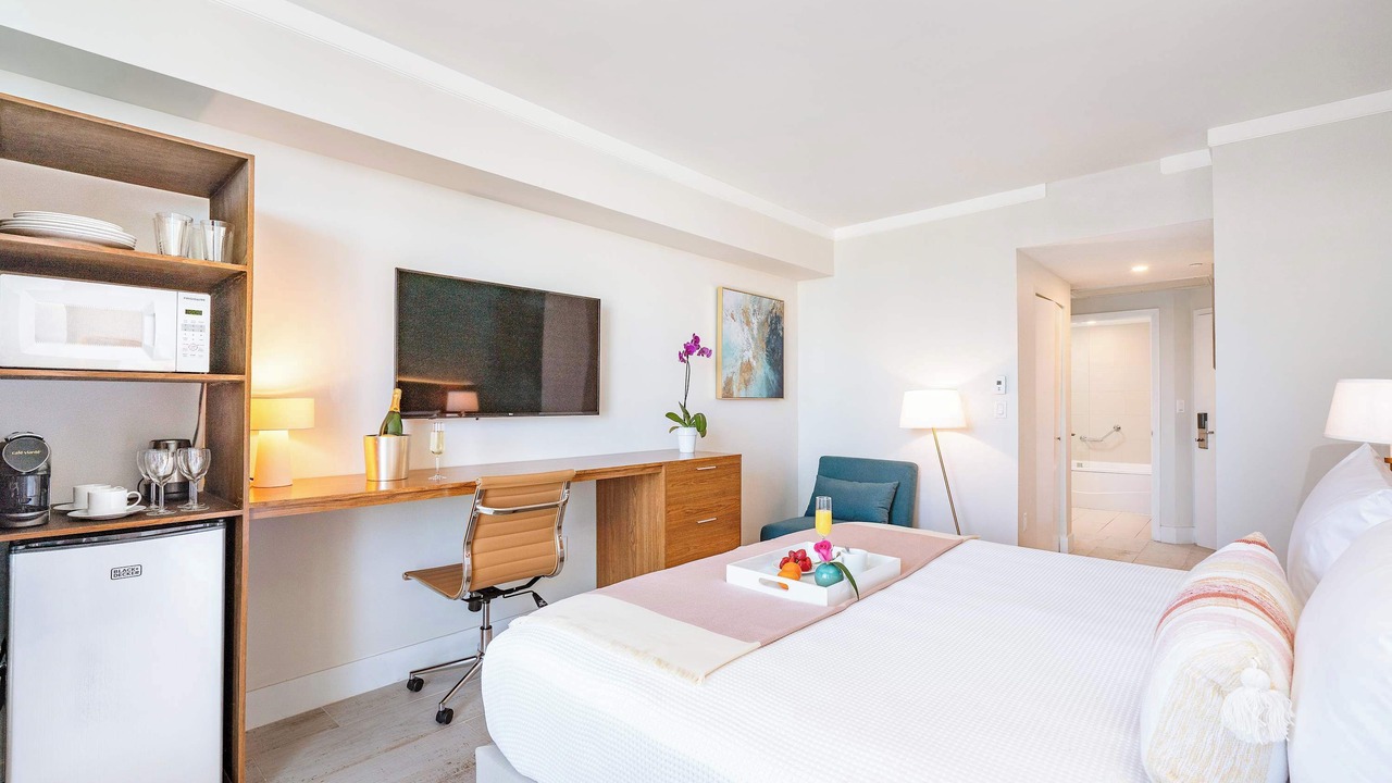 Photo of Bedroom in Coconut Grove