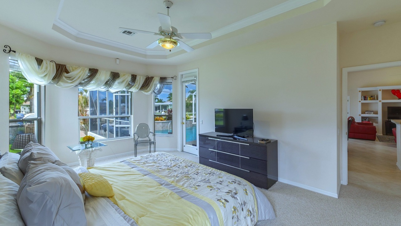 Photo of Bedroom in Pelican