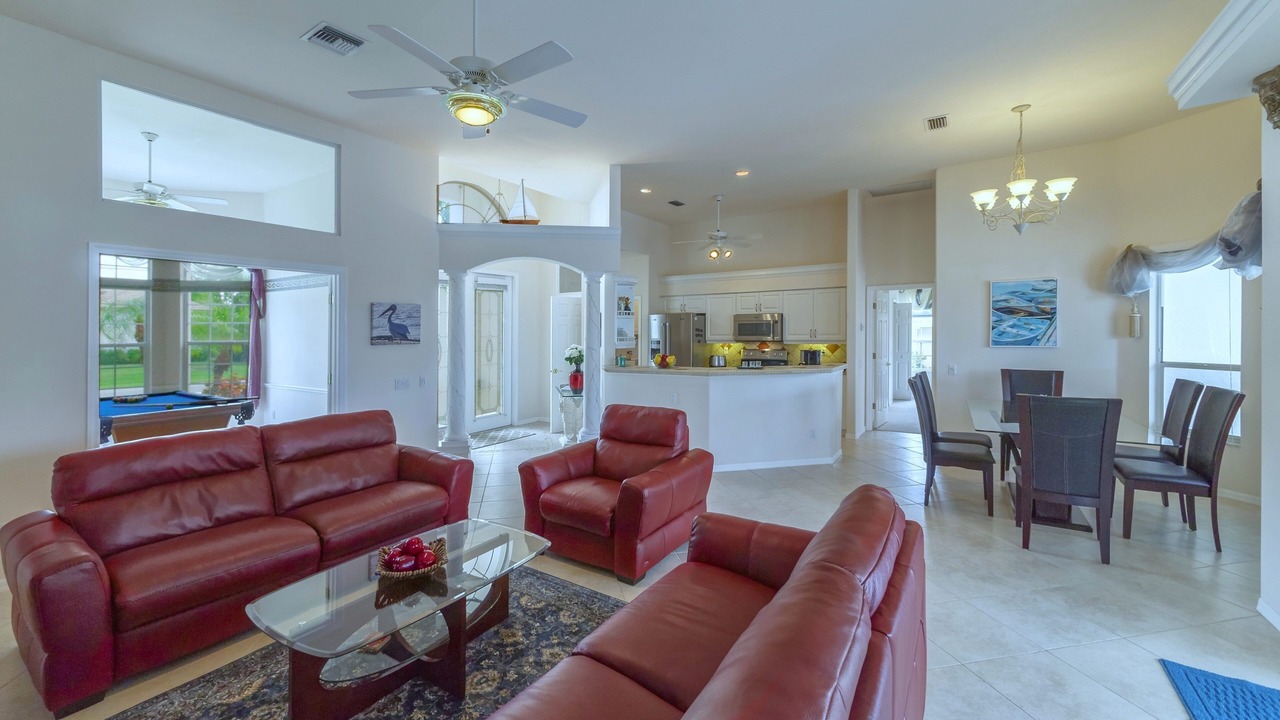 Photo of Livingroom in Pelican