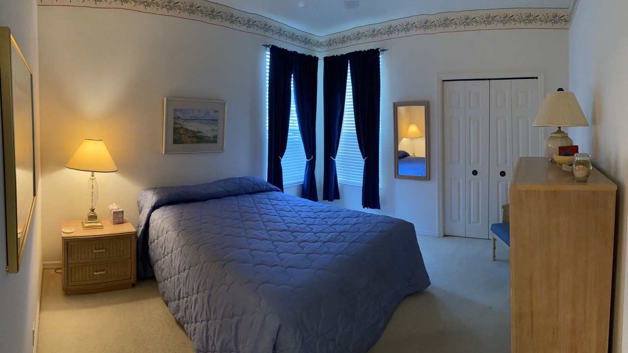 Photo of Bedroom in Tropical Cove
