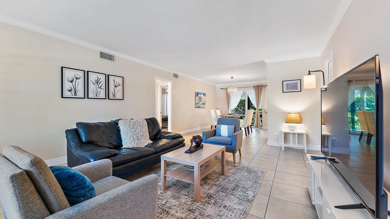 Photo of Livingroom in Singer Island