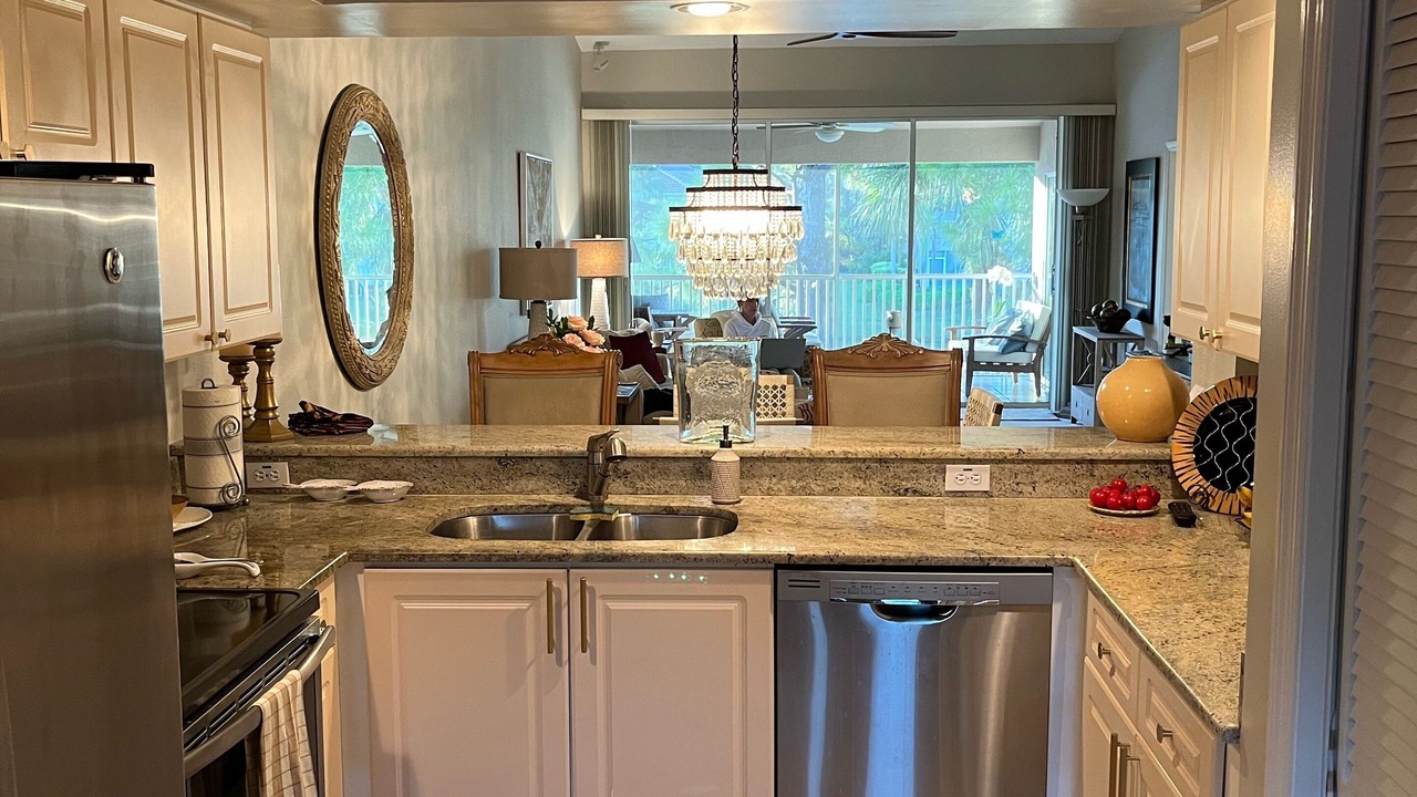 Photo of Kitchen in Imperial Golf Estates