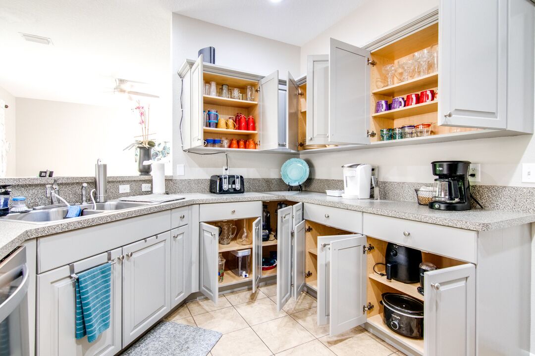 Photo of Kitchen in Bearss Plaza