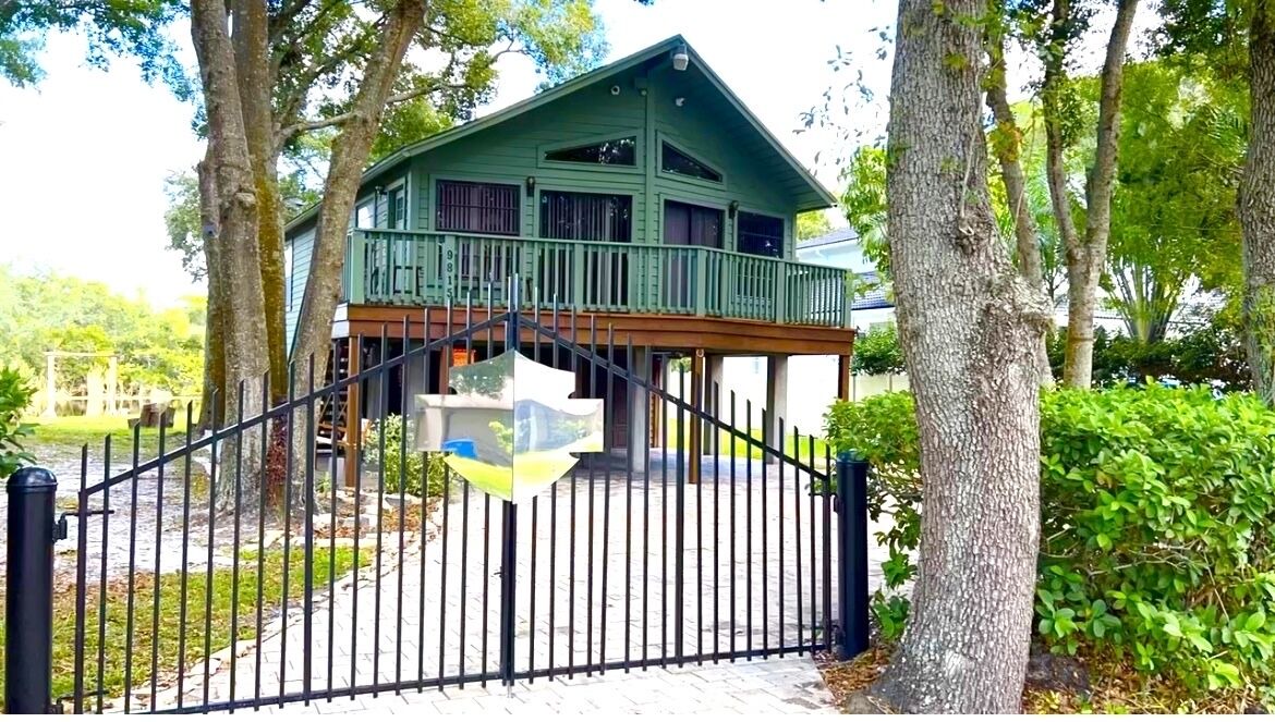 Photo of Outdoor in Tampa