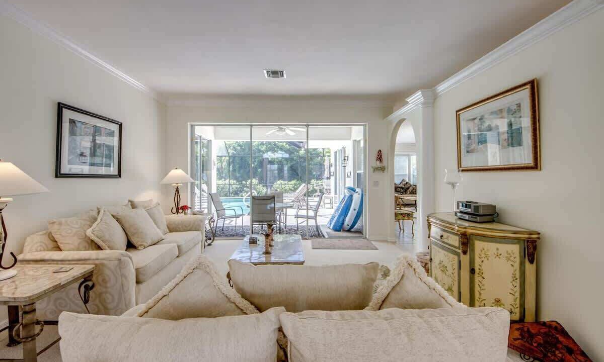 Photo of Livingroom in Biggar
