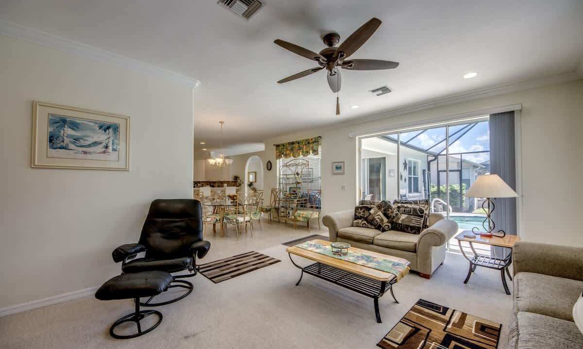 Photo of Livingroom in Biggar