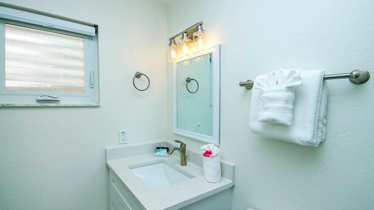 Photo of Bathroom in Tradewinds