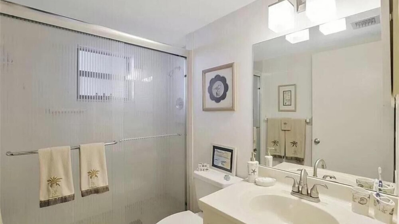 Photo of Bathroom in Bonita Springs