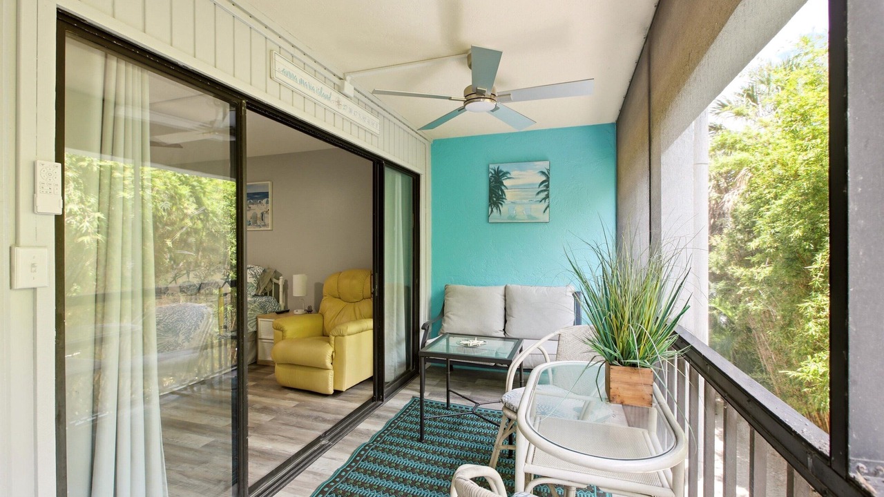 Photo of Patio Balcony in Holmes Beach