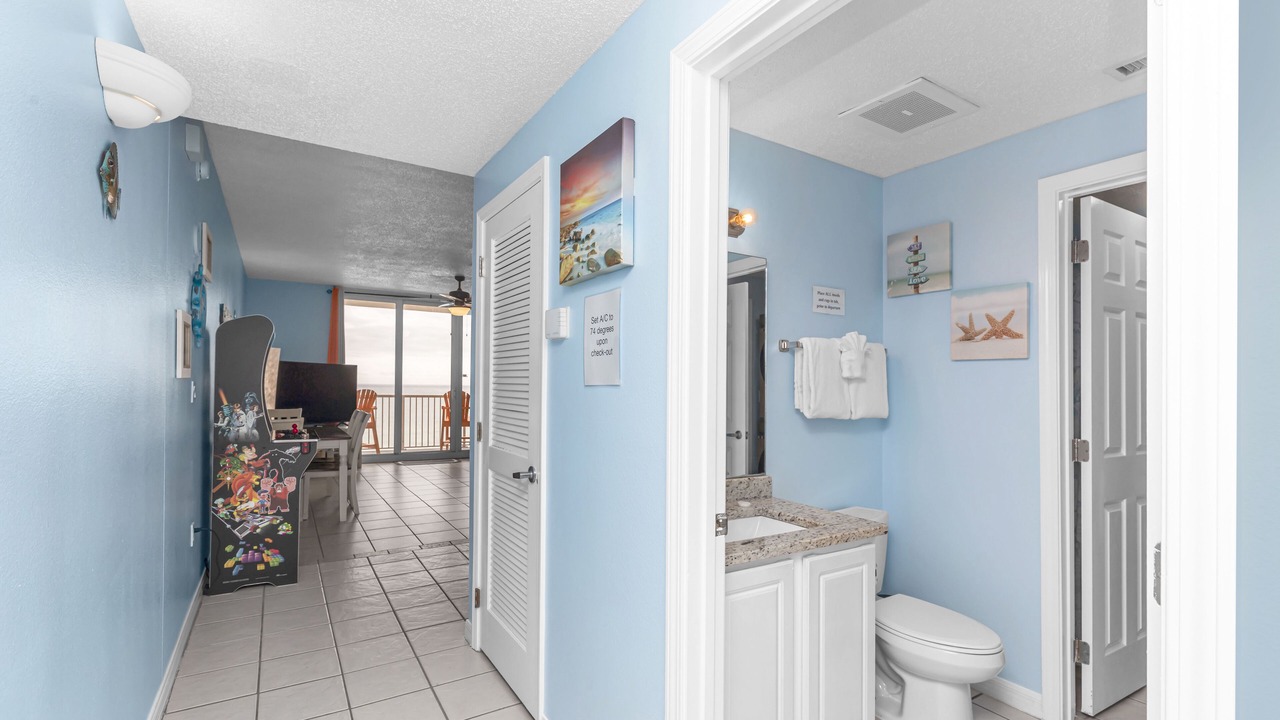 Photo of Bathroom in Navarre Beach