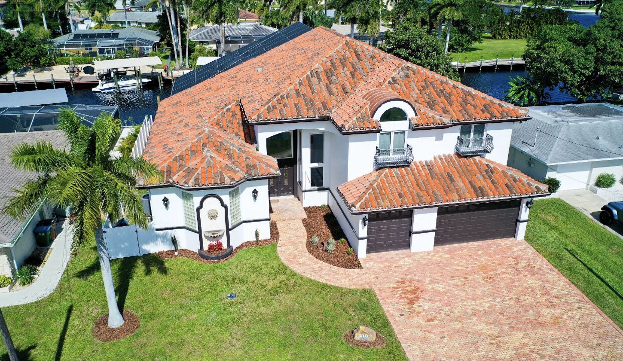 Photo of Outdoor in Pelican