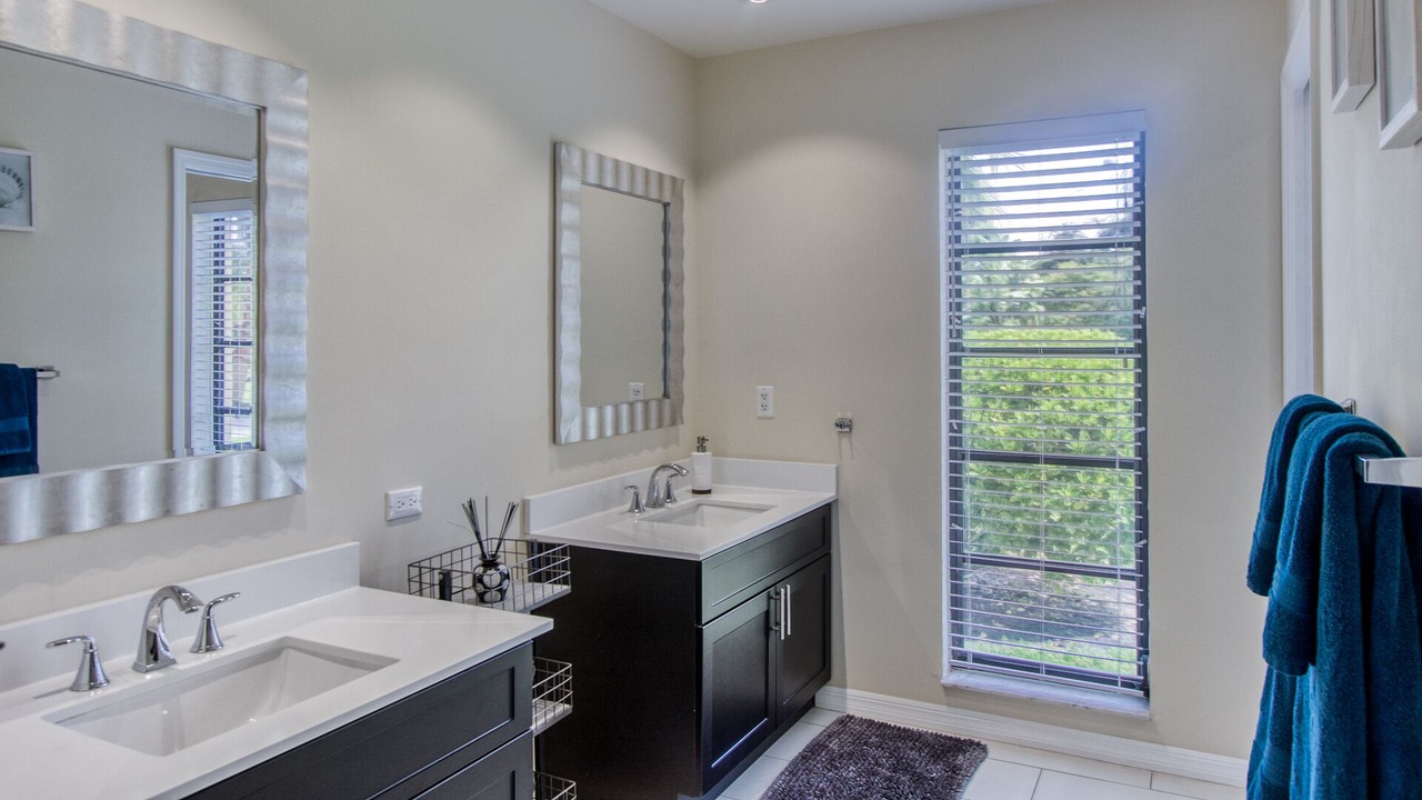 Photo of Bathroom in Eight Lakes