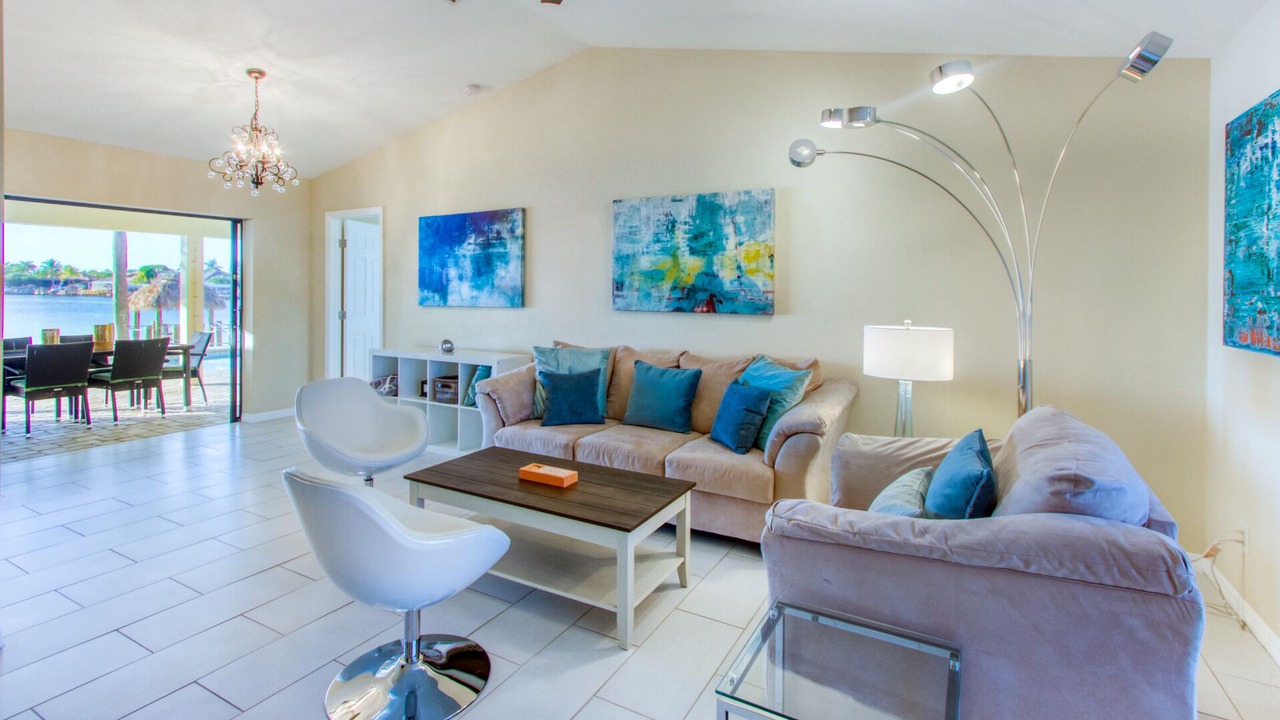 Photo of Livingroom in Eight Lakes