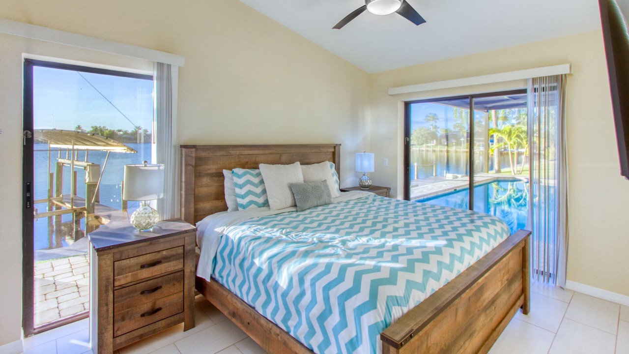 Photo of Bedroom in Eight Lakes