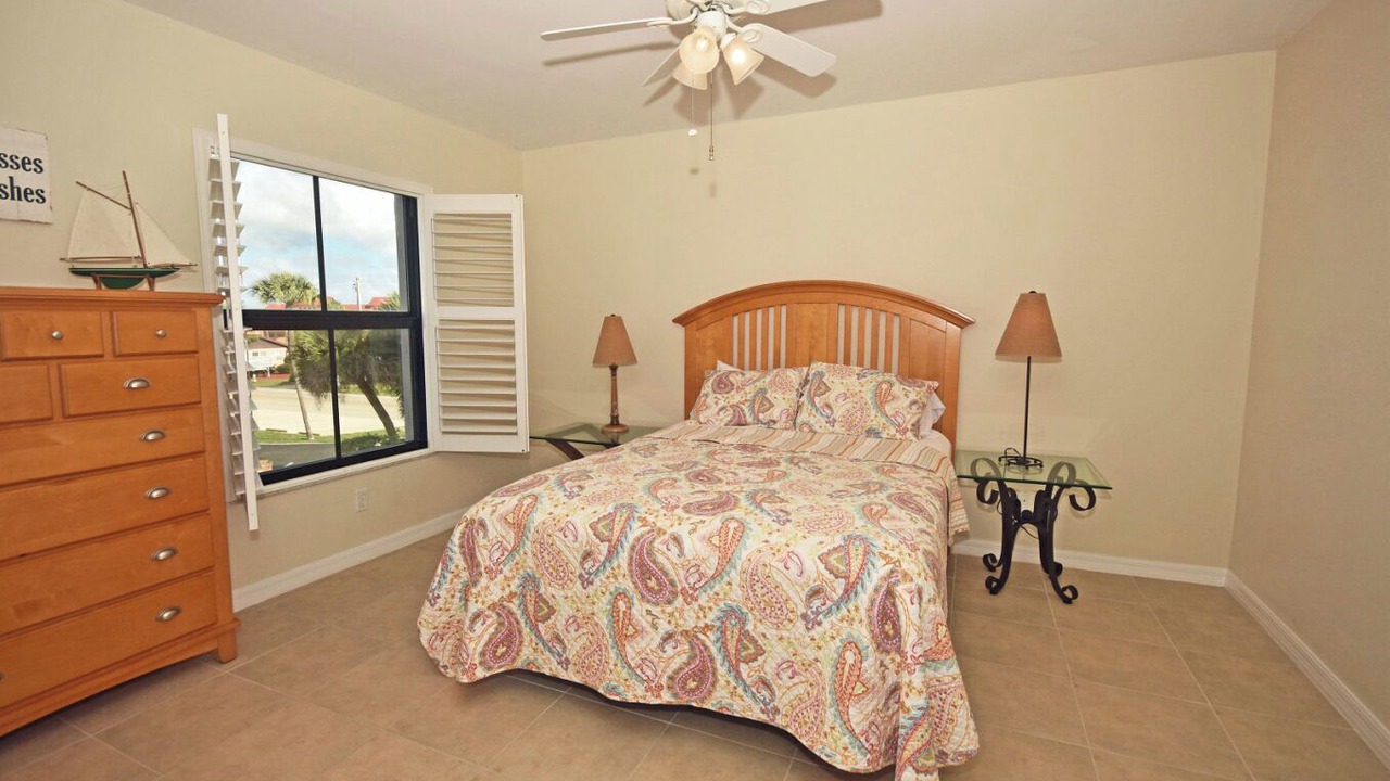 Photo of Bedroom in Englewood
