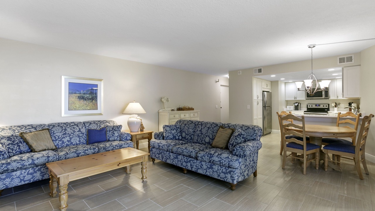 Photo of Livingroom in Singer Island