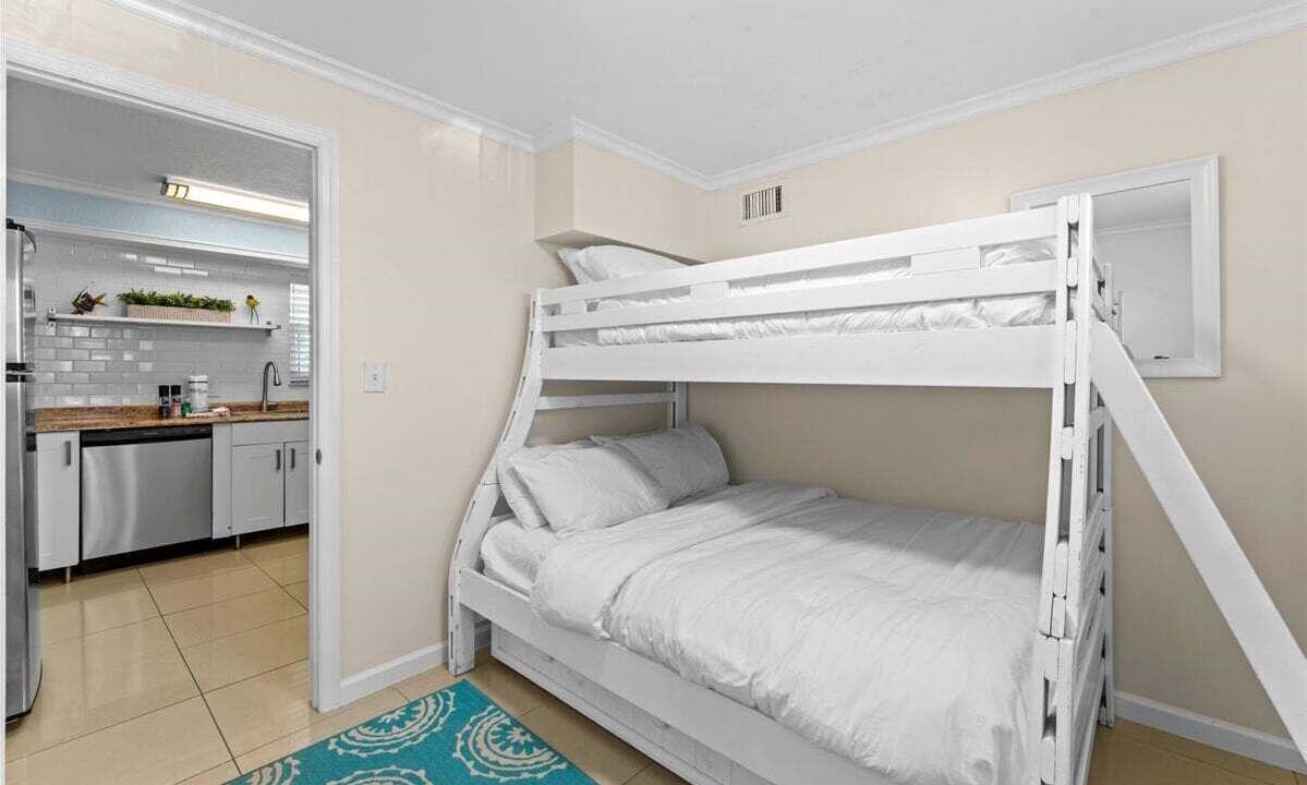 Photo of Bedroom in Treasure Island