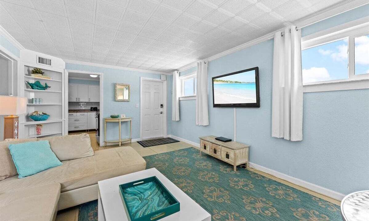 Photo of Bedroom in Treasure Island