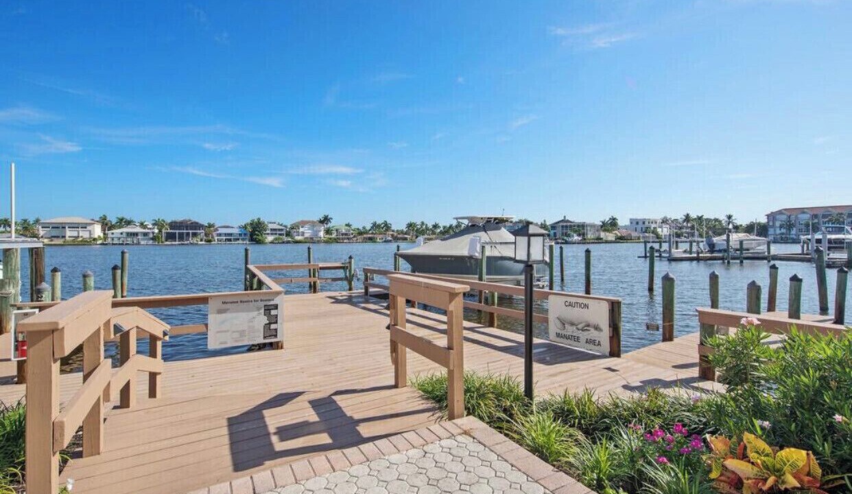 Photo of Outdoor in Vanderbilt Beach