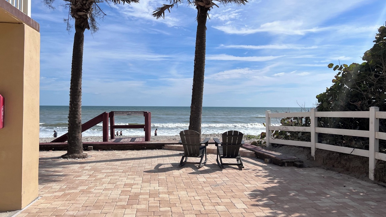 Photo of Patio Balcony in Michigan Beach