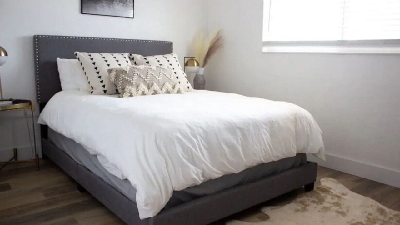 Photo of Bedroom in Michigan Beach