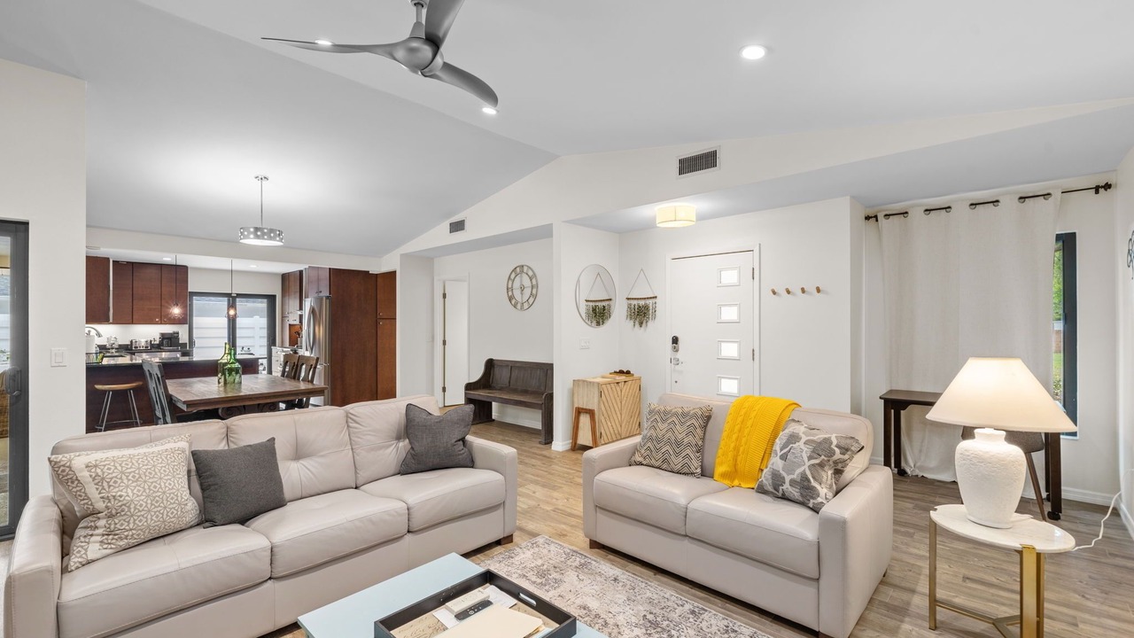 Photo of Livingroom in Indian Beach Sapphire Shores