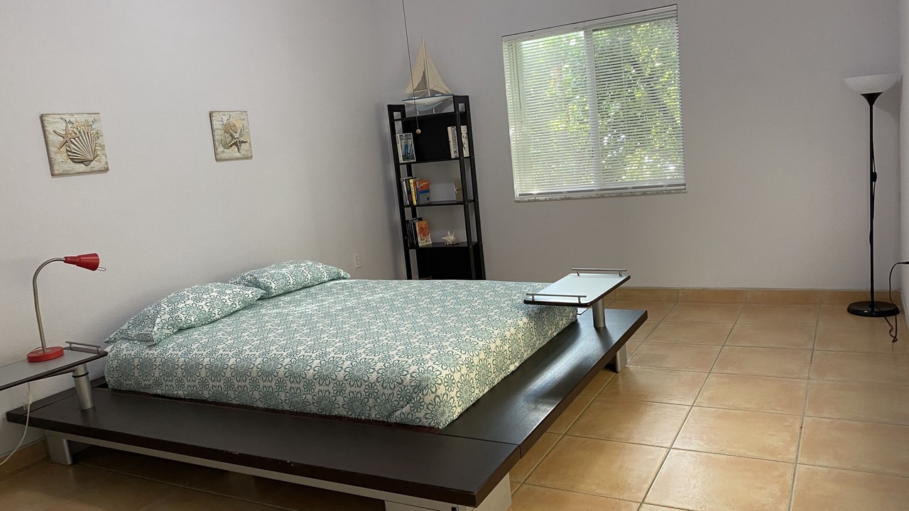 Photo of Bedroom in Tavernier